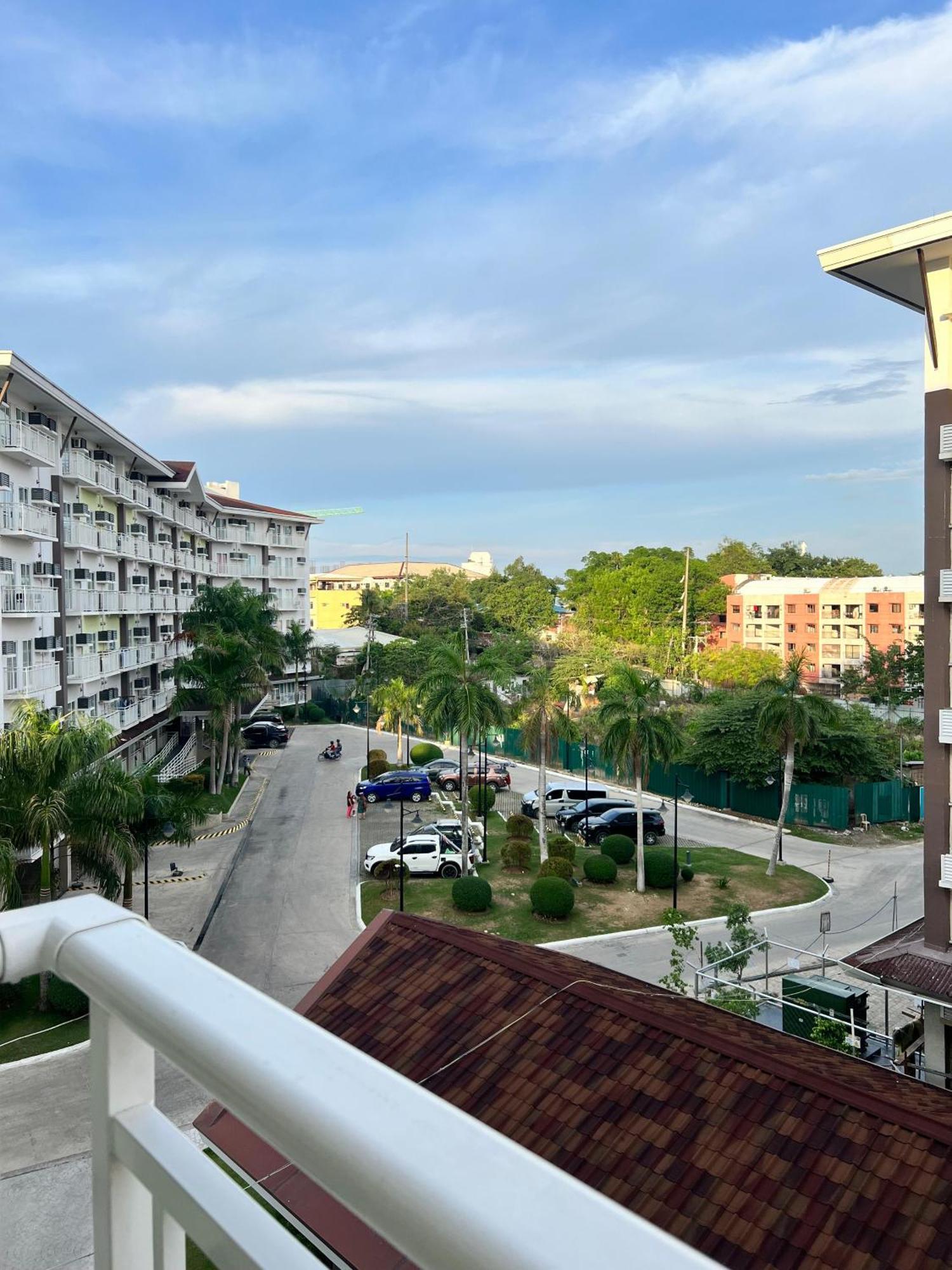 Vp - Amani Grand Resort Residences, 03 Minutes Away From Mactan Airport - Bldg B - Unit 522 麦克坦 外观 照片
